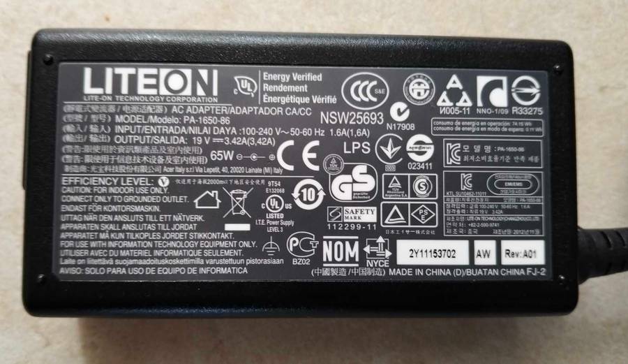 Acer Laptop Charger - Yellow Pin