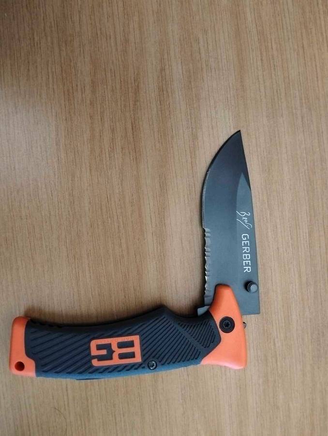 Pocket Knife - Bear Grylls Gerber Folding Knife