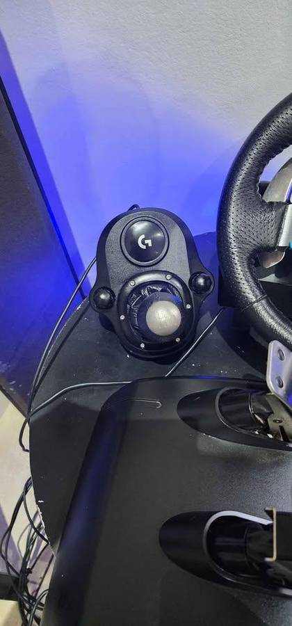 Logitech G29 Driving Force Racing Steering Wheel and Pedals, with Shifter - Pc /Ps3/ Ps4 /Ps5- boxed