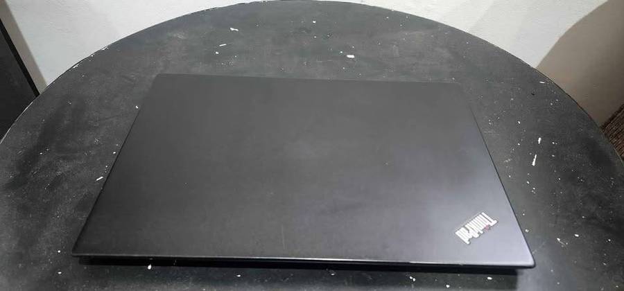 Lenovo ThinkPad X280- 12.5" - Quad core i7- 8th Gen, 8gb ddr4 ram, 256gb m.2 ssd
