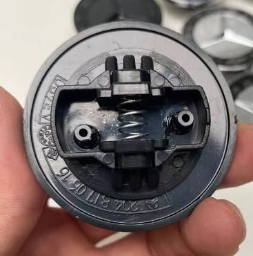 MB Bonnet Emblem Black/Chrome