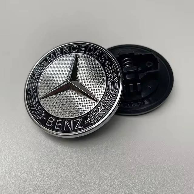 MB Bonnet Emblem Black/Chrome