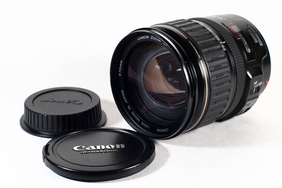 Canon EF 28-135mm f/3.5-5.6 IS USM