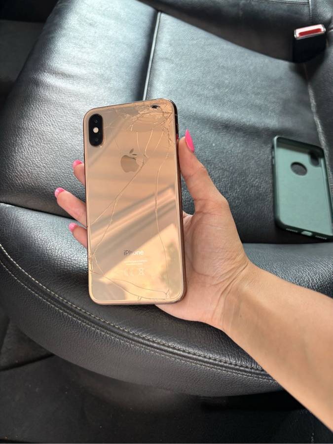 iPhone XS