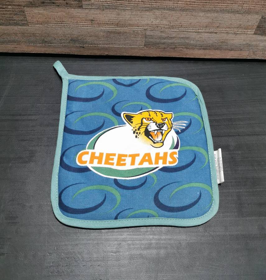 Vintage Cheetahs Braai/Kitchen Accessories Set