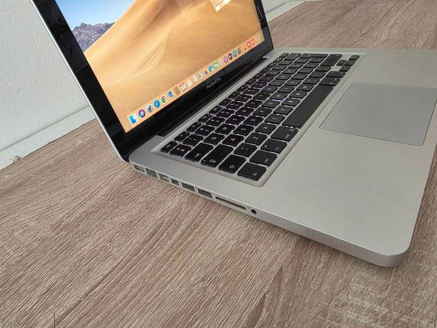 Apple Macbook Pro MID 2012 i5 16GB Ram 240GB SSD 13inch