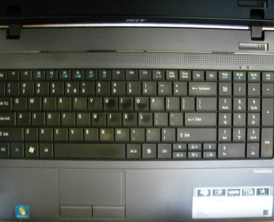 Laptop - Acer Travelmate 5742***Repair or for spares