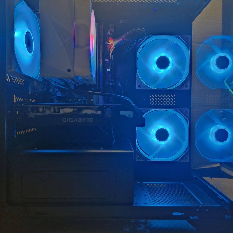 Gaming PC with ARGB, GTX1660 Super 6Gb GPU, i5-7500 CPU, 16Gb RAM, 512Gb NvMe, Win 11 Pro