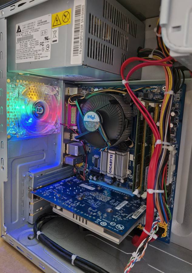 Windows 10 Desktop PC, GT220 1Gb GPU, Core2 Duo E7500 CPU, 4Gb RAM, 128Gb SSD, DVD, Win 10 Pro