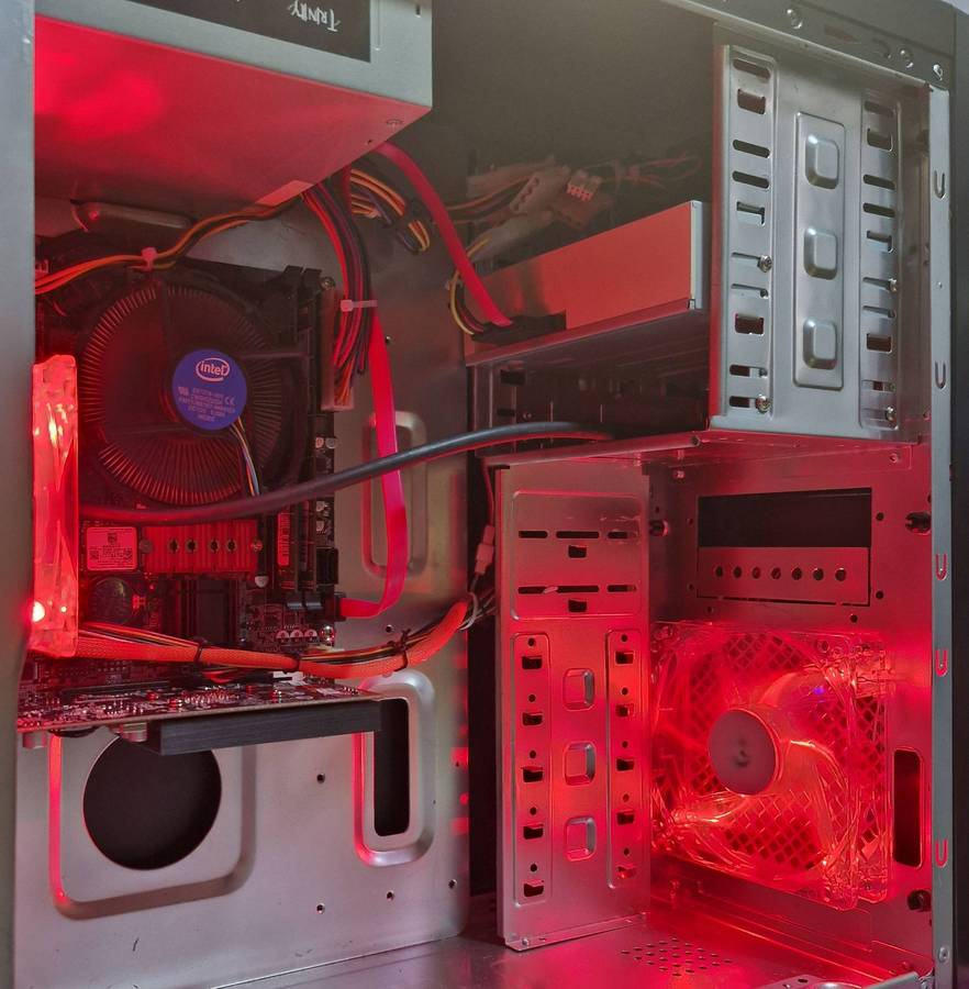 Windows 11 Desktop PC, GT 1030 2Gb GPU, i5-4440 CPU, 8Gb RAM, 256Gb NvMe, DVD, Win 11 Pro