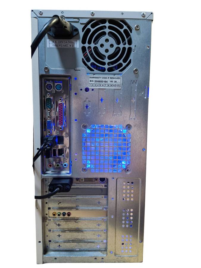 Vintage XP 32bit Desktop PC, GF 6800LE 128Mb GPU, P4 640 CPU, 2Gb RAM, 120Gb SSD, DVD, Win XP32bit