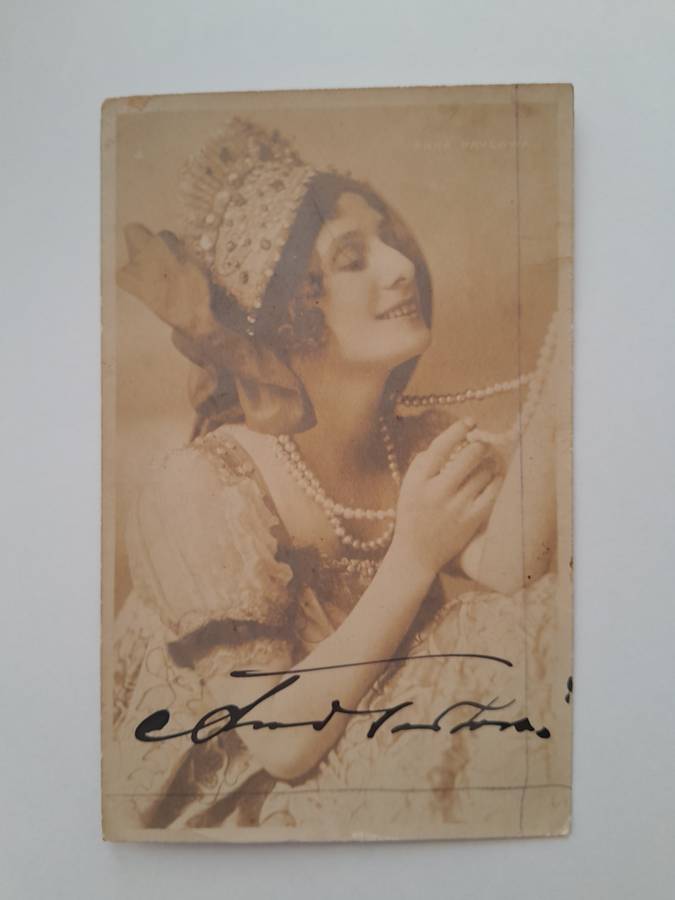 Pavlova - autographed postcard (includes book)