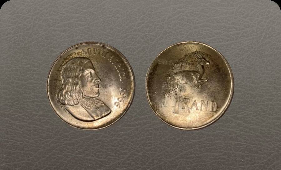 1966 South Africa R 1 - English