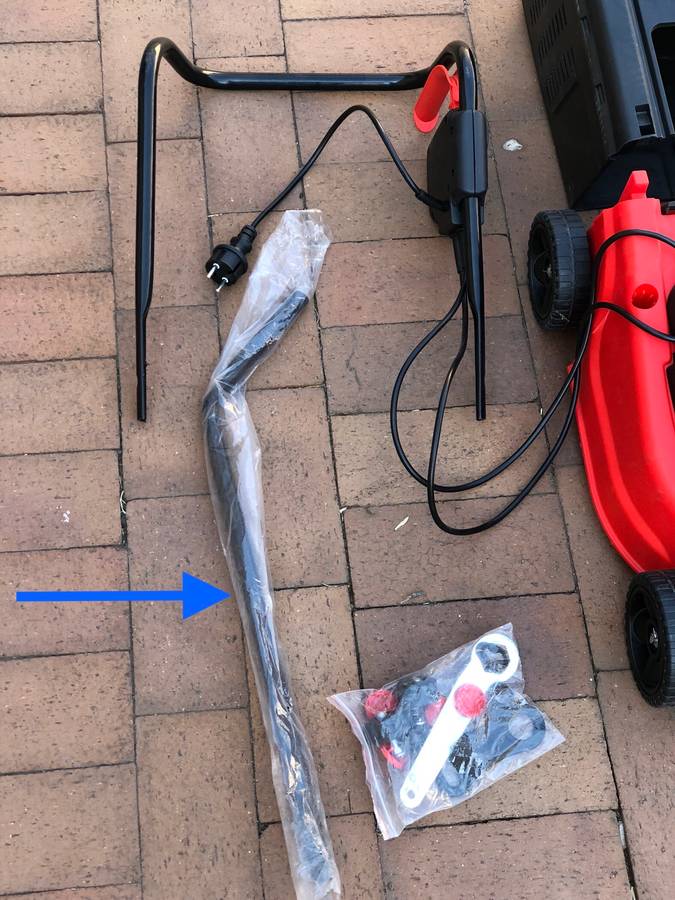 Casals Lawnmower Electric Plastic Red 300Mm 1000W (Pls Read)