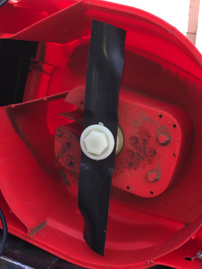 Casals Lawnmower Electric Plastic Red 300Mm 1000W (Pls Read)