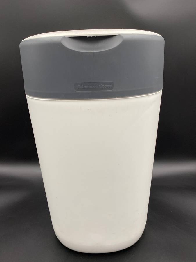 Tommee Tippee Twist And Click Advanced Nappy Bin Eco-Friendlier - Cotton White