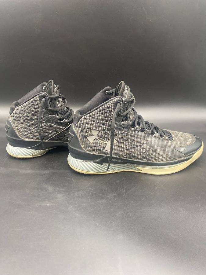 Under Armour Stephen Curry Ml30 Sneakers