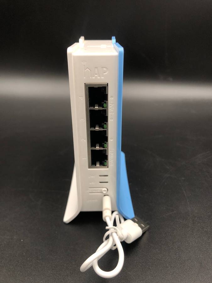 MikroTik hAP lite SOHO 2GHz WiFi Router | RB941-2nD