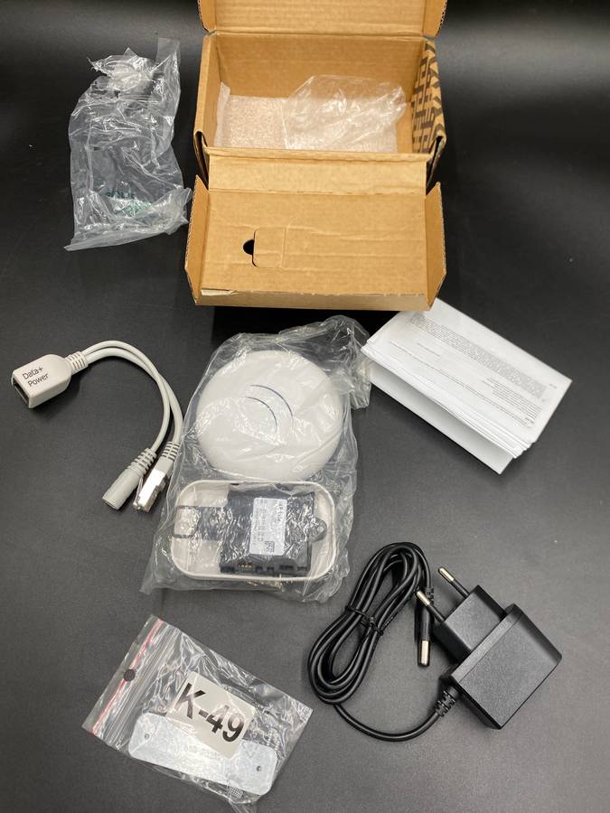 MikroTik WiFi Ceiling Mount Access Point cAP lite2.4GHz 1.5dBi PoE RbcAPL-2nD