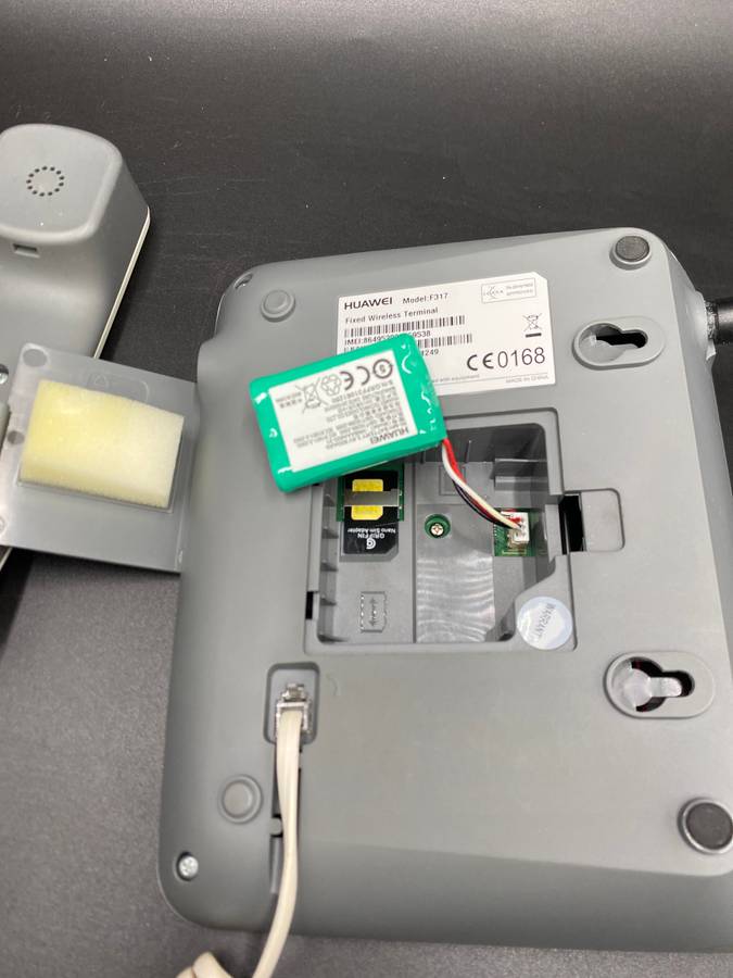 Huawei F317-10 Desktop Fixed Wireless Terminal With Simcard Slot