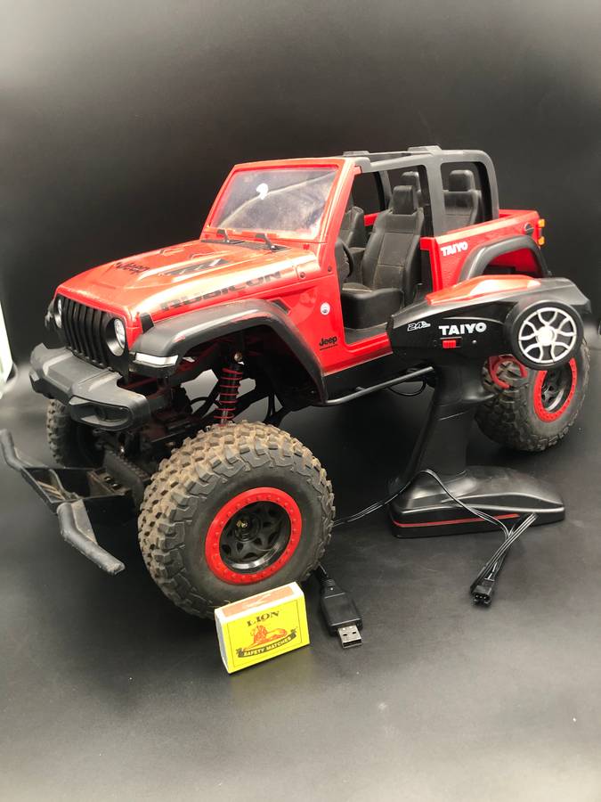 Taiyo R/C Jeep Wrangler Rubicon ( Read)