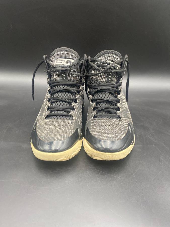 Under Armour Stephen Curry Ml30 Sneakers