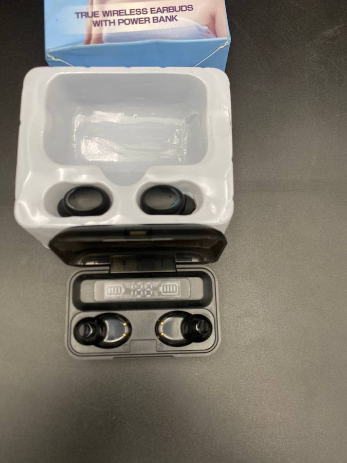 TWS wireless earbuds with power bank | ONLY 1 Side Working