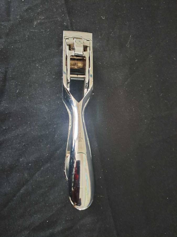 Card hole/slot puncher