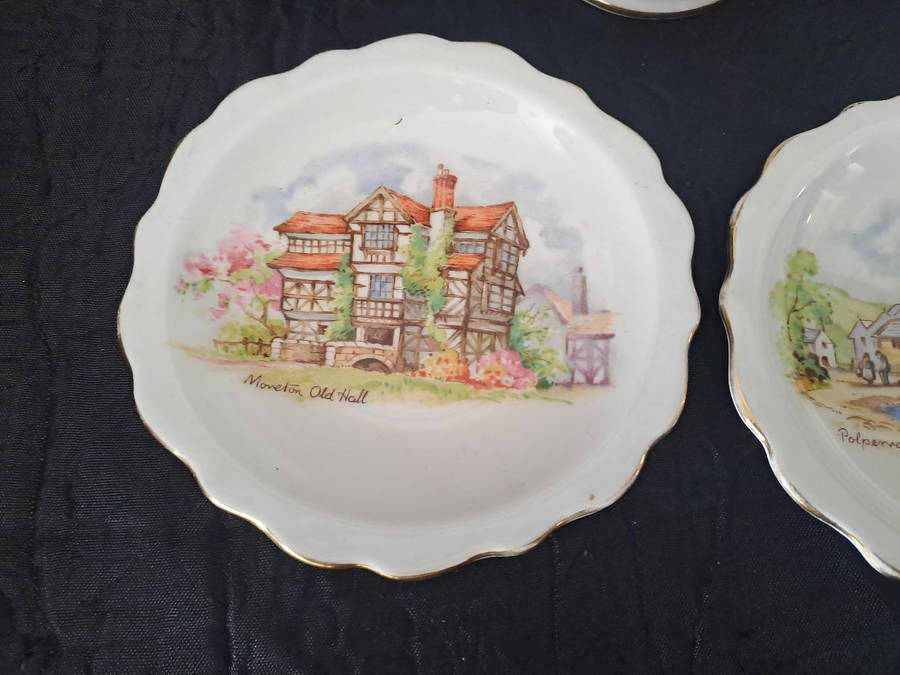 Royal Albert and Noritake milk jugs, 3 Roslyn China Great Brittain nut dishes