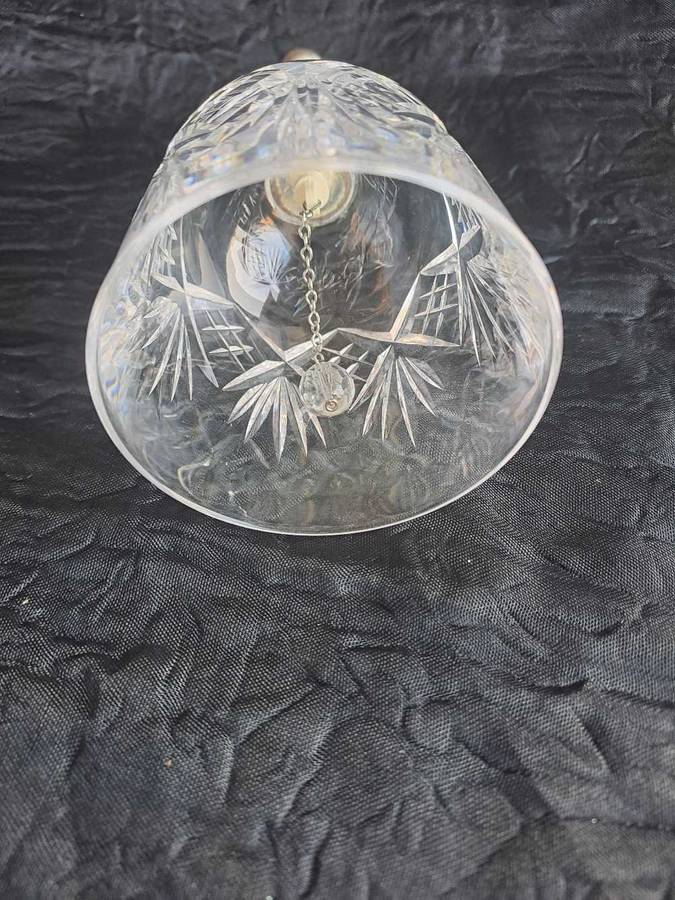 Crystal table bell