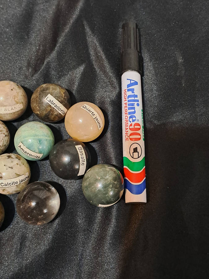 18 different stone and gemstone marbles