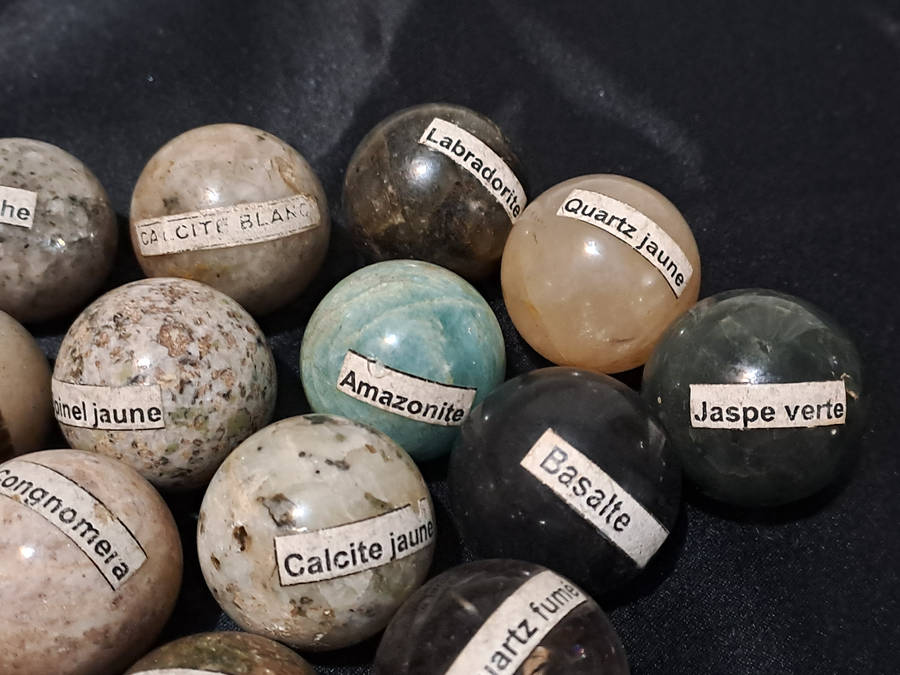 18 different stone and gemstone marbles