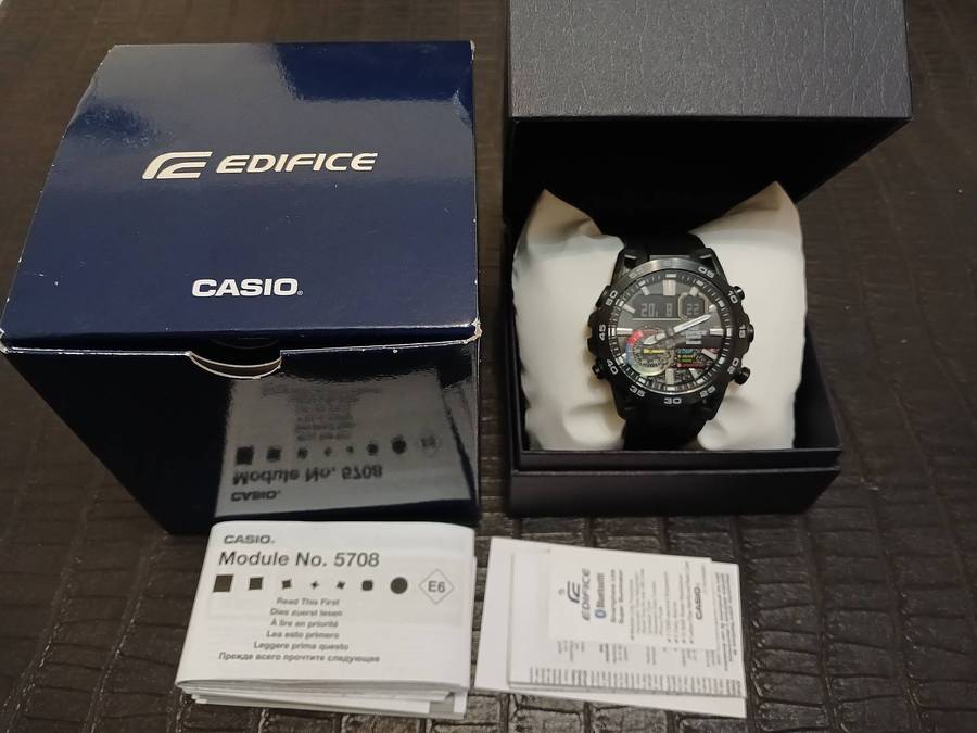 Casio Edifice Racing Multicolour Series ECB-40MP
