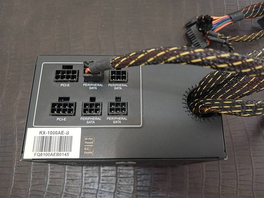 Raidmax 1000W 80+ Gold PSU