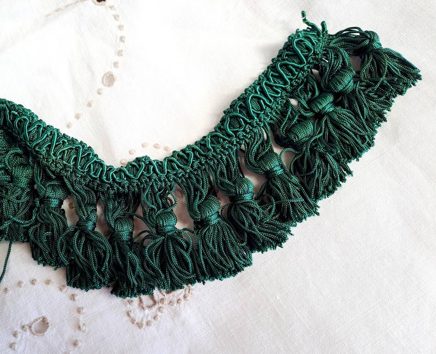 Green vintage tassel fringe 6cm wide -  150cm