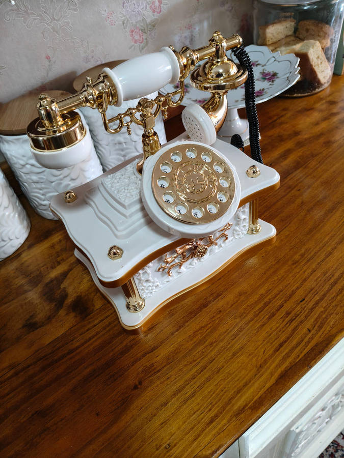 Vintage phone music box