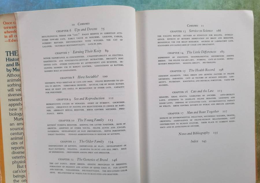 The Cat: A Complete Authoritative Compendium of Information About Domestic Cats by Muriel Beadle