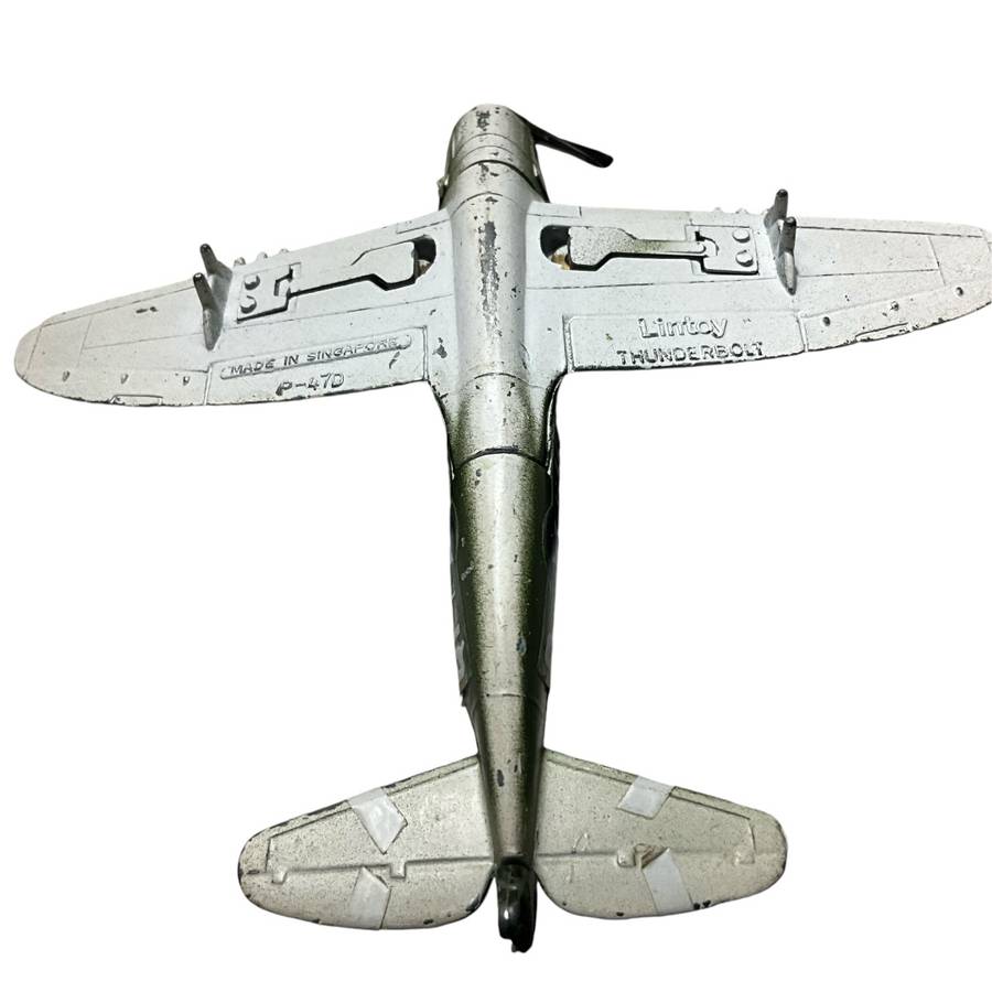 Gorgeous vintage metal toy plane - P-47D Thunderbolt made by Lintoy
