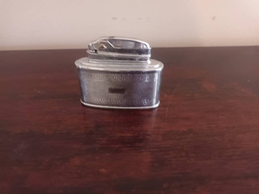 Mosda Streamline Table Lighter