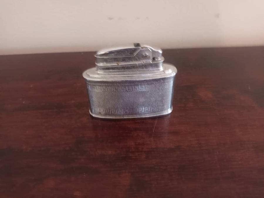 Mosda Streamline Table Lighter