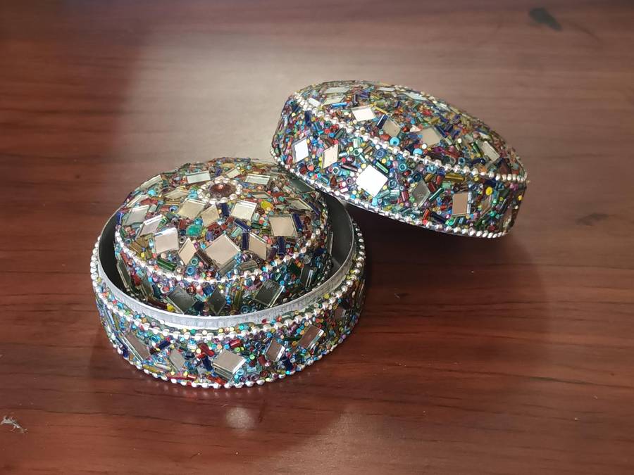 VINTAGE Beaded Trinket Box Set