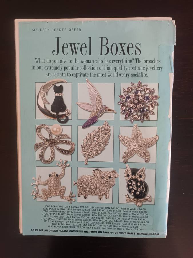 MAJESTY Magazine Oueen Of Scots HMs Summer Sojourn Hanover Handover August 2014