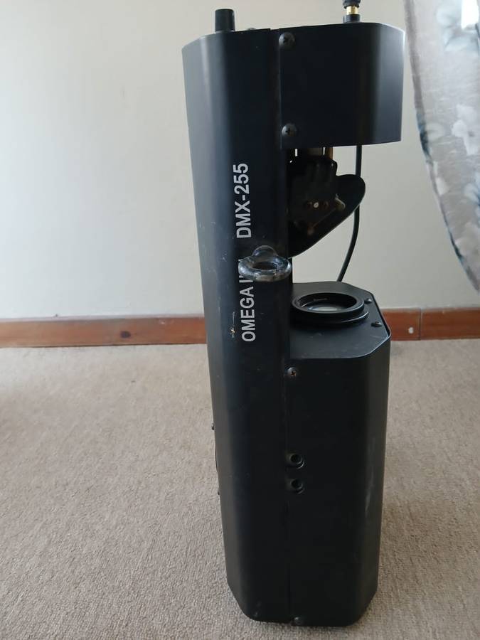 Chauvet DJ DMX-255-OMEGAII DMX Scanner Light
