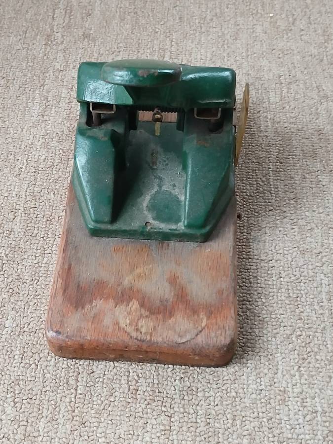 VINTAGE Leitz Office Punch 1940's