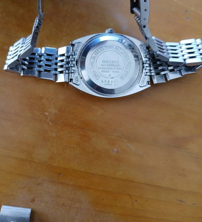 SEIKO Lord Matic 23 Jewels 5606-7050 Date Indicator Automatic Mens Watch