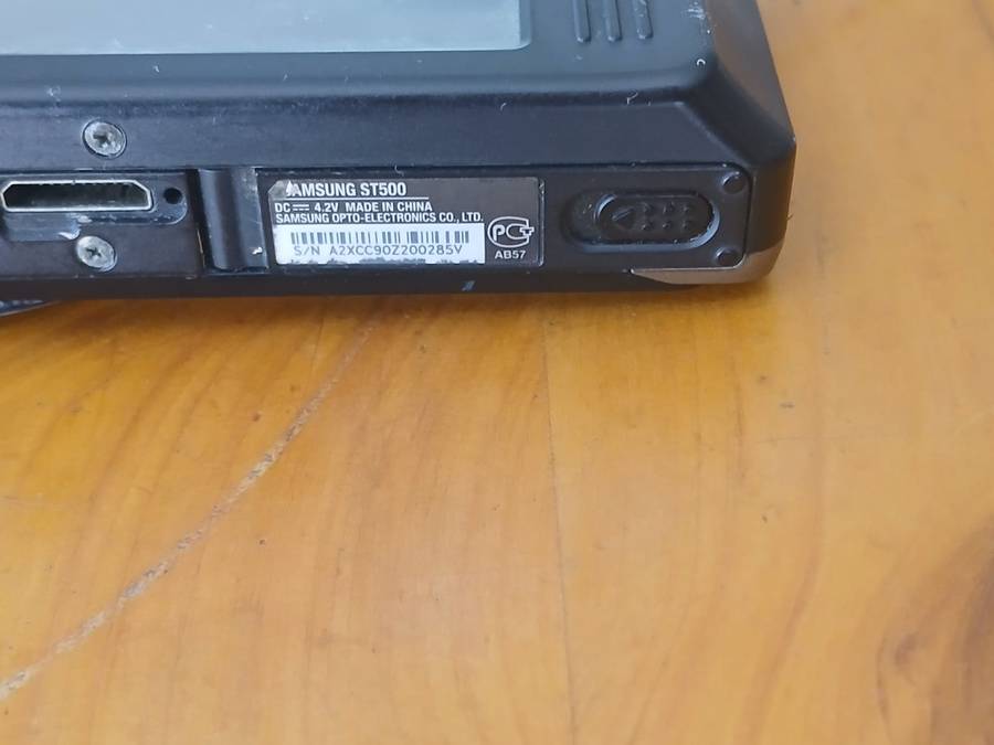Samsung ST500 Digital Camera