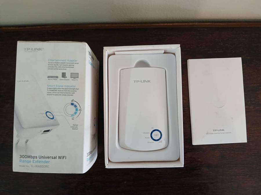 TP-Link Universal Wifi Range Extender 300Mbps Universal WiFi Range Extender Antenna Amplifier