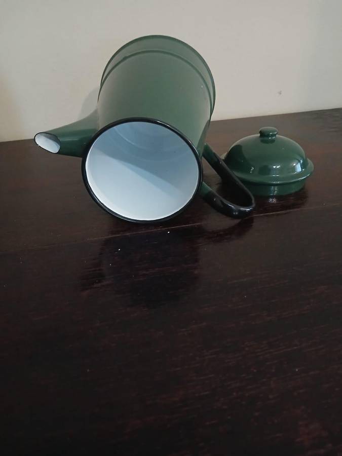 VINTAGE Traditional Green Enamel Coffee Pot