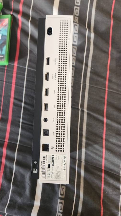 Xbox One S 1TB