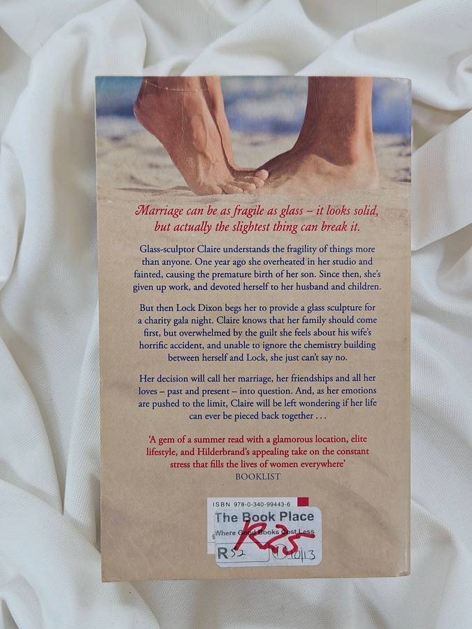 A Summer Affair by Elin Hilderbrand - Paperback
